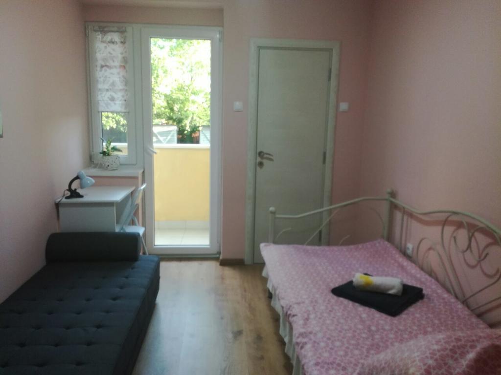 Apartment Marija Sremska Mitrovica Bagian luar foto